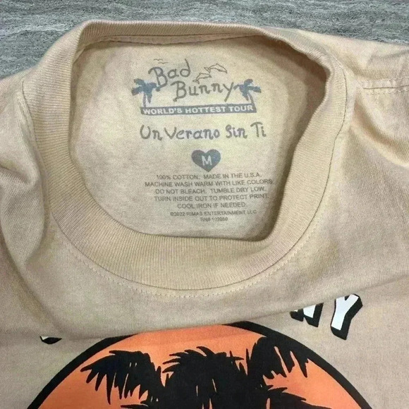 Bad Bunny Un Verano Sin Ti Concert T-Shirt Unisex M - Picture 3 of 3